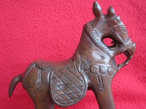 Brons (Onbekend) - Votief beeld van een paard. kopen? Bied vanaf 80!