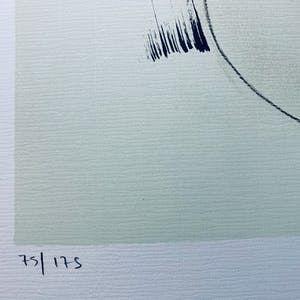 Alain Bonnefoit - Nu à la chaise rouge kopen? Bied vanaf 49!