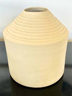 Anne van der Waerden - grote vaasvorm verkocht voor € 100!