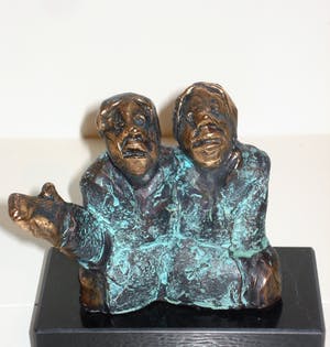 Sjer Jacobs - Twee Figuren (massief brons op marmer) kopen? Bied vanaf 345!