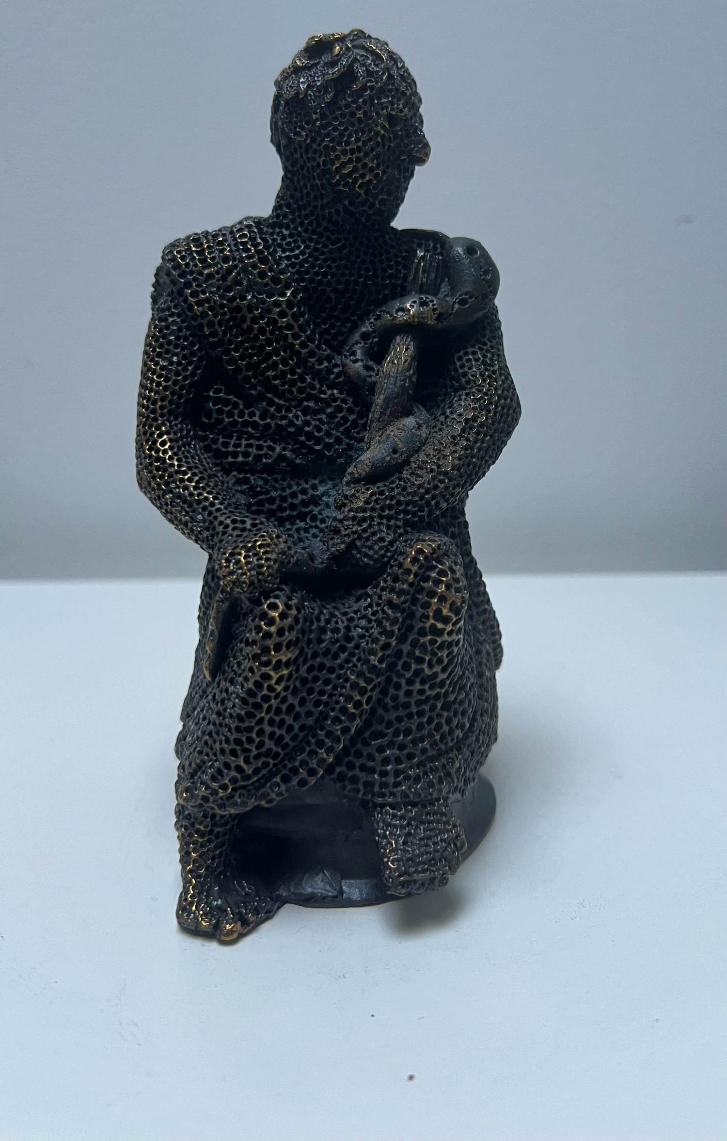 Carolein Smit - Bronzen sculptuur | Asklepios kopen? Bied vanaf 300!