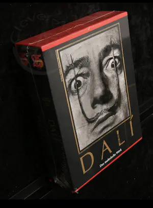 Salvador Dali - “Das malerische Werk". Complete ouvre in 2 cassettes. kopen? Bied vanaf 40!