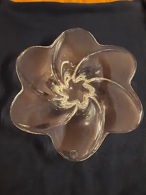 Holmegaard - Bloemvormige schaal kopen? Bied vanaf 50!