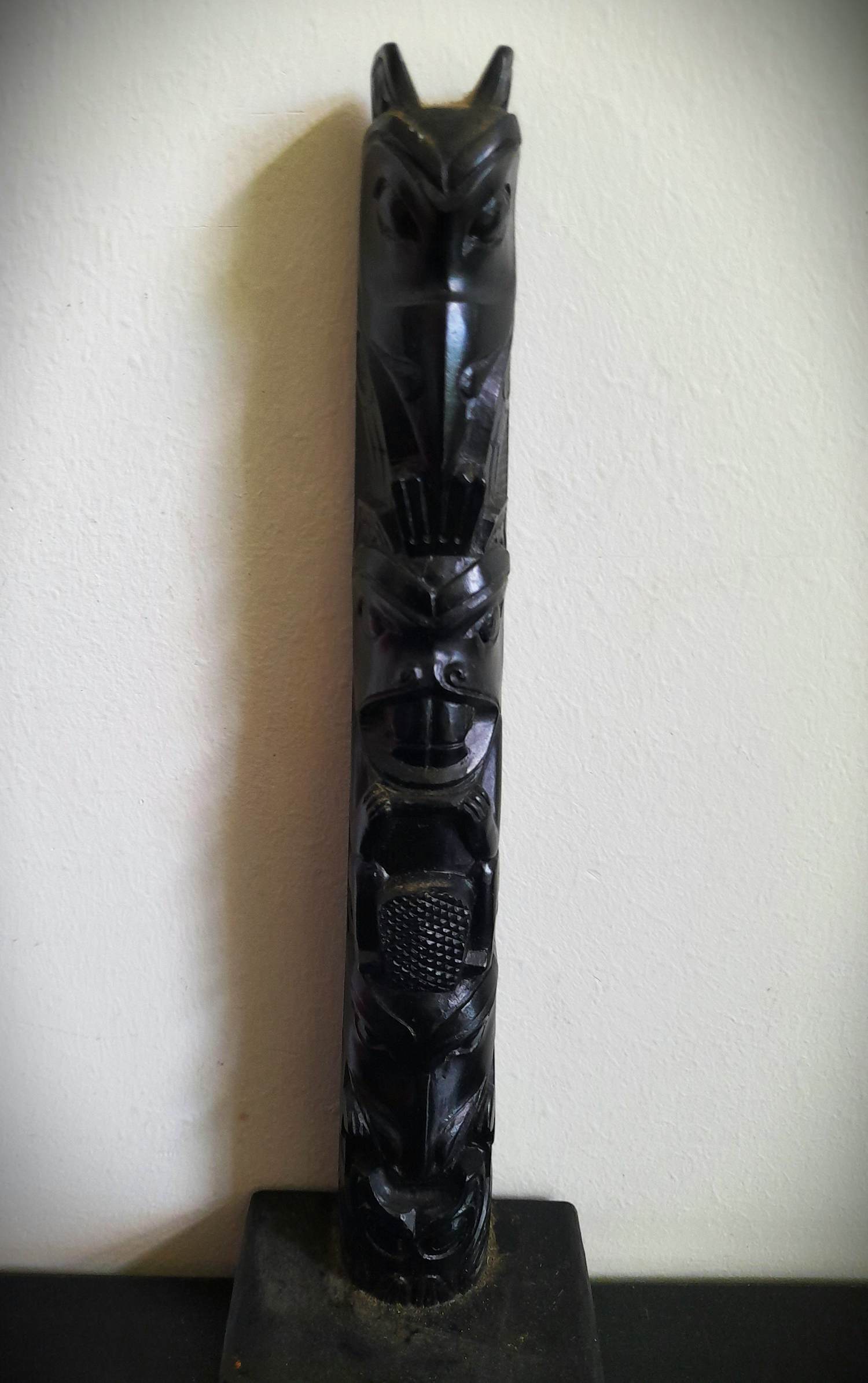 Niet of onleesbaar gesigneerd - Totem Haida kopen? Bied vanaf 10!