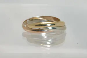 83 - 14 karaats tricolor Trinity ring kopen? Bied vanaf 240!