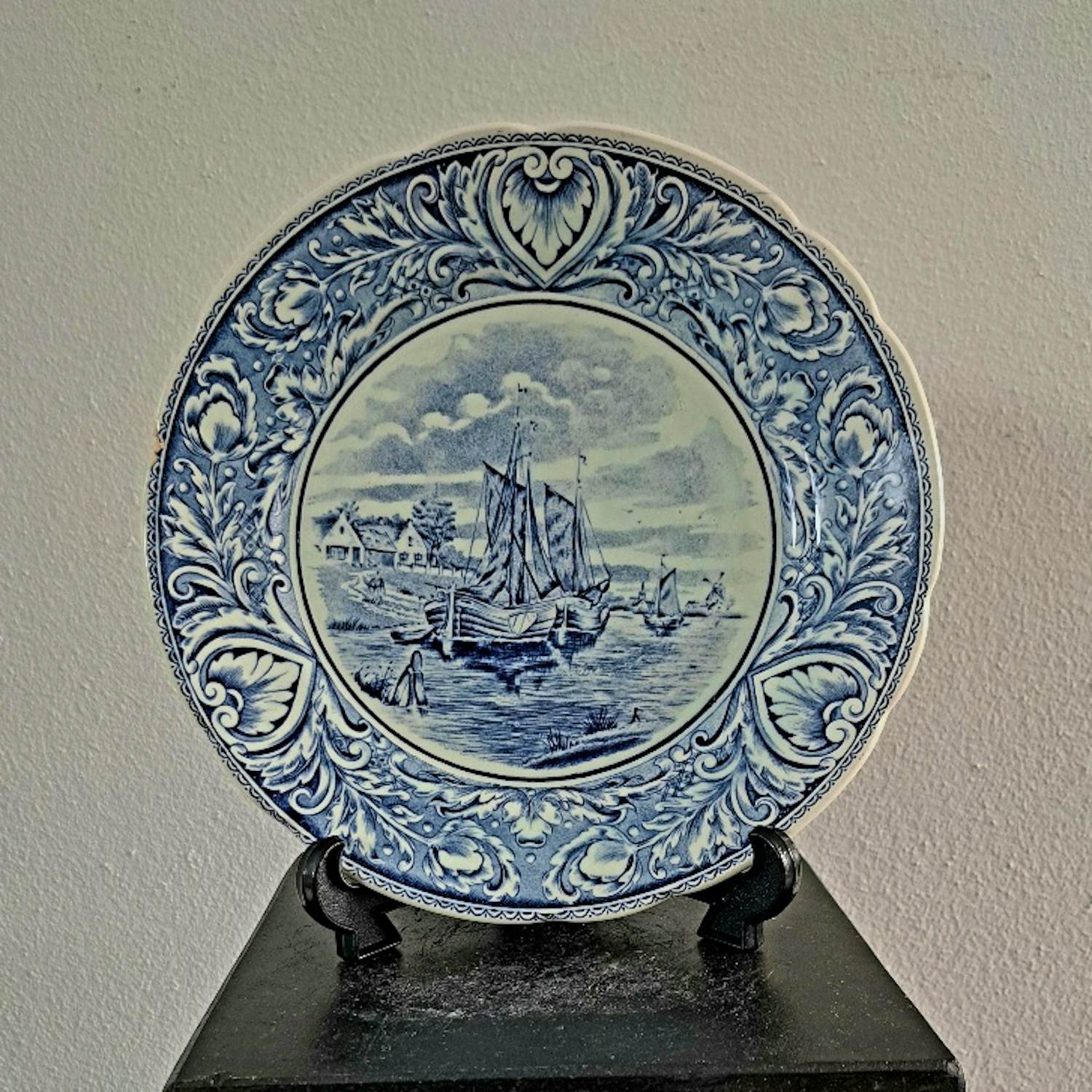 AcheterRoyal Boch - Kobalt blauw Keramiek Wandbord by Belgium voor Royal Sphinx , Holland - Delfts? Enchérissez de 35!
