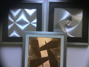 Niet of onleesbaar gesigneerd - 3 geometrische abstracte werken kopen? Bied vanaf 1!