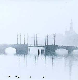 Aart Klein - Nieuwe Amstelbrug, Amsterdam 1961 verkocht voor € 250!