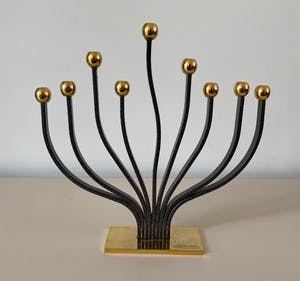 Niet of onleesbaar gesigneerd - Karshi Menorah kandelaar 24k gold plated kopen? Bied vanaf 1!