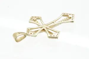 30- Opvallende, mooi opengewerkte 14Krt geel gouden kruis hanger kopen? Bied vanaf 110!