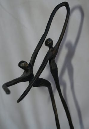 Corry Ammerlaan - Beeld op sokkel , 2 Dansers kopen? Bied vanaf 1!