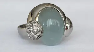 AcheterTalento Italiano designer 18 KT witgouden ring met aquamarijn en diamanten? Enchérissez de 900!