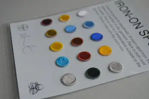 Damien Hirst - Iron on spots kopen? Bied vanaf 75!