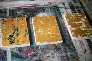 Dominik Smolik - Triptych Gold impasto kopen? Bied vanaf 1!