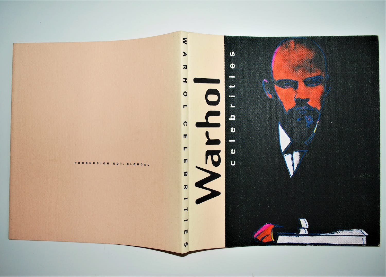 Andy Warhol - Celebrities 1994 - met zeefdruk van Lenin op het omslag verkocht voor € 75!