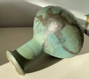 Niet of onleesbaar gesigneerd - Kunst Keramische steengoed flesvaas gesigneerd BB kopen? Bied vanaf 1!