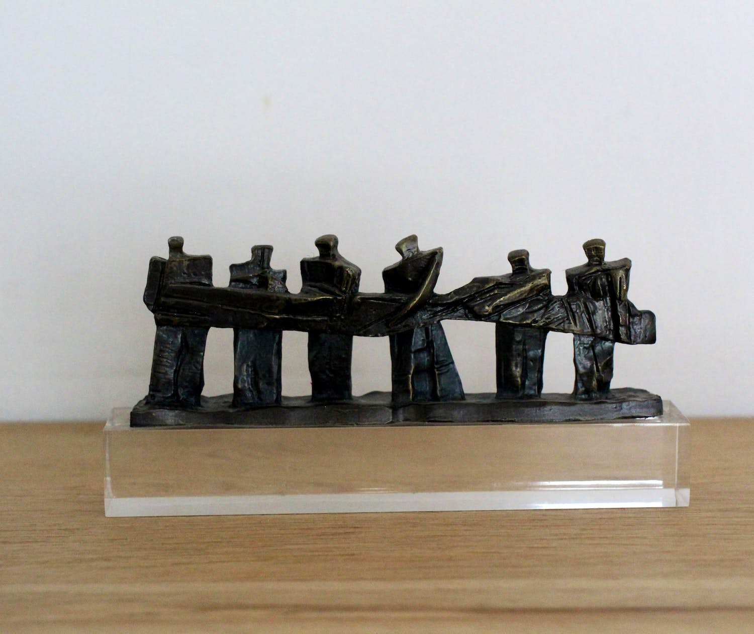 Frank Stoopman - brons: met elkaar verbonden kopen? Bied vanaf 99!