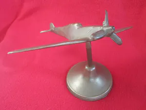 Brons (Onbekend) - Spitfire - Mosquito kopen? Bied vanaf 90!