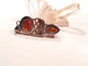 Grote zilveren Hanger met facet geslepen citrien en Amber en streepparel kopen? Bied vanaf 80!