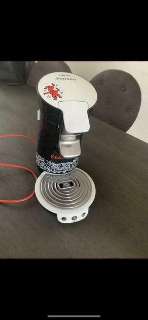 Keith Haring - Senseo apparaat + 2 glazen met illustraties van Haring kopen? Bied vanaf 60!