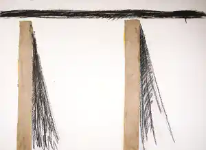 David van de Kop - Collage met houtskool, Zonder titel verkocht voor € 60!