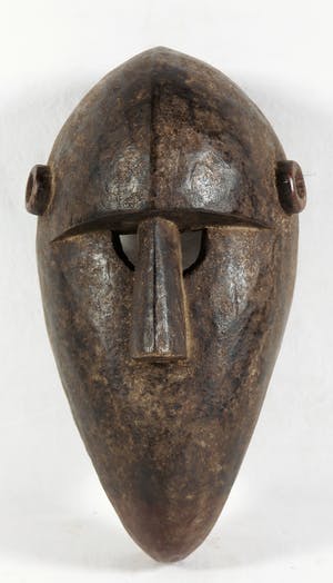 Wobe - Oorlogsmasker met een mond gesneden als de snavel van een neushoornvogel kopen? Bied vanaf 1!