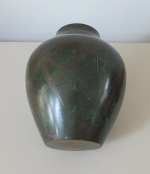 Curiosa - WMF Ikora Paul Haustein School Messing vaas kopen? Bied vanaf 50!