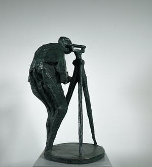 Brons (Onbekend) - Groot beeld van een landmeter kopen? Bied vanaf 350!