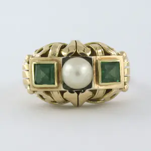 Acheter14k gouden ring bezet met parel en carre geslepen smaragd - ringmaat 17.75(56)? Enchérissez de 260!