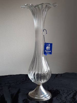 1e gehalte Zilver - Handgemaakte Murano vaas met zilveren voet kopen? Bied vanaf 20!