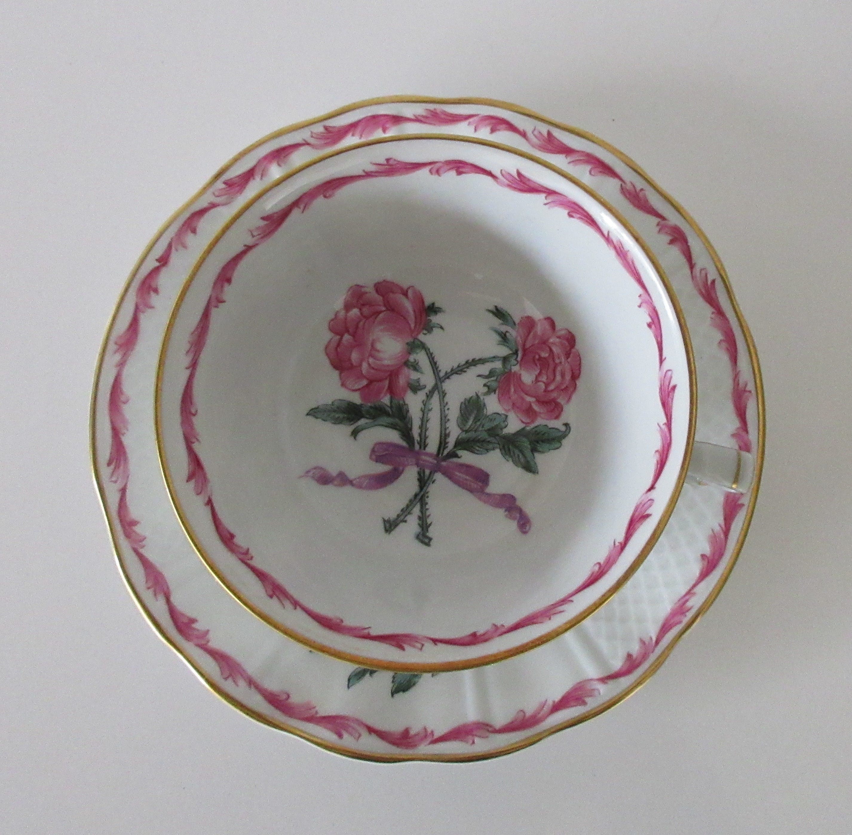 Royal Limoges - Bernadaud & Co Deux Roses/copie d'une Compagnie des Indes XVIII Siecle kopen? Bied vanaf 15!