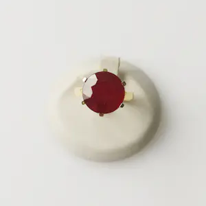 AcheterRobijnring? Enchérissez de 1150!