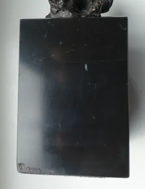 Brons (Onbekend) - "geliefden" in brons op natuurstenen sokkel kopen? Bied vanaf 75!