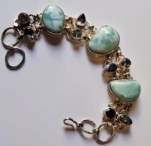 Nieuwe mooie grote zware zilveren armband gezet met Larimar kopen? Bied vanaf 175!