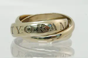 77 - Exclusieve originele 18krt wit-gouden Cartier "trinity" ring - 3 delig kopen? Bied vanaf 600!
