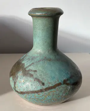 Niet of onleesbaar gesigneerd - Kunst Keramische steengoed flesvaas gesigneerd BB kopen? Bied vanaf 1!