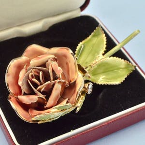 1950s Vintage Flower Brooch kopen? Bied vanaf 150!