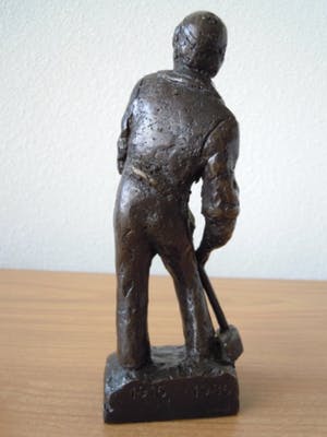 Jaap Hartman - Zwaar massief bronzen beeldje in opdracht gemaakt. kopen? Bied vanaf 45!