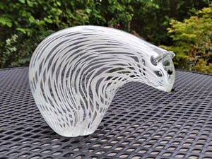 Niet of onleesbaar gesigneerd - Handgemaakte glassculptuur van een ijsbeer kopen? Bied vanaf 1!