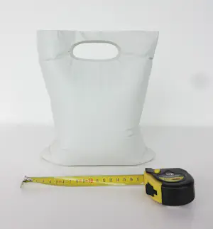 Michiel Van Luijn - Object van porselein, Tas kopen? Bied vanaf 100!