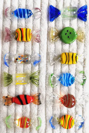 Seguso - 24x Murano Glas Snoepjes / Bonbons / Sweets - Vintage Kunst Venetië kopen? Bied vanaf 70!