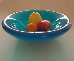 Vincent de Rijk - Azure blauw epoxy kom/ schaal van Vincent de Rijk voor RiRa. kopen? Bied vanaf 350!