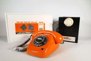 Servaas - Lot van draaischijf telefoon en offset, Int. Fish-handel Servaas & Zn. verkocht voor € 350!