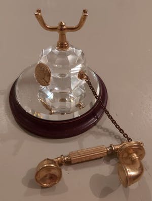 Niet of onleesbaar gesigneerd - Glazen objecten ter decoratie kopen? Bied vanaf 1!