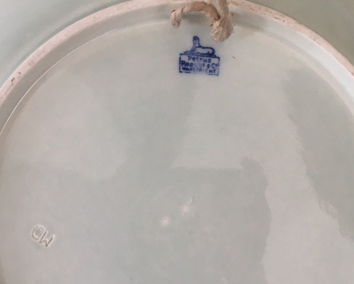 Firma Regout & Co - & Mosa Maastricht - Twee wandborden kopen? Bied vanaf 1!