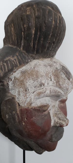 Punu - Oud tribal vrouwelijk masker kopen? Bied vanaf 35!