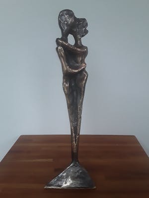 Yves Lohe - Bronzen sculptuur van Yves Lohé : "Couple amoureux" kopen? Bied vanaf 125!