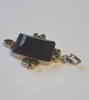 Mooie zilveren hanger met black Onyx kopen? Bied vanaf 75!