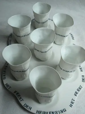 Jo Schoenmakers - & Marjo de Vries (JAS/MV) : Porselein , Het Feest der Herkenning -2003 kopen? Bied vanaf 150!