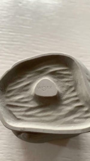 Olav Slingerland - laatste kans / afgeprijsd - 2 kunst bekers van de serie Work kopen? Bied vanaf 1!